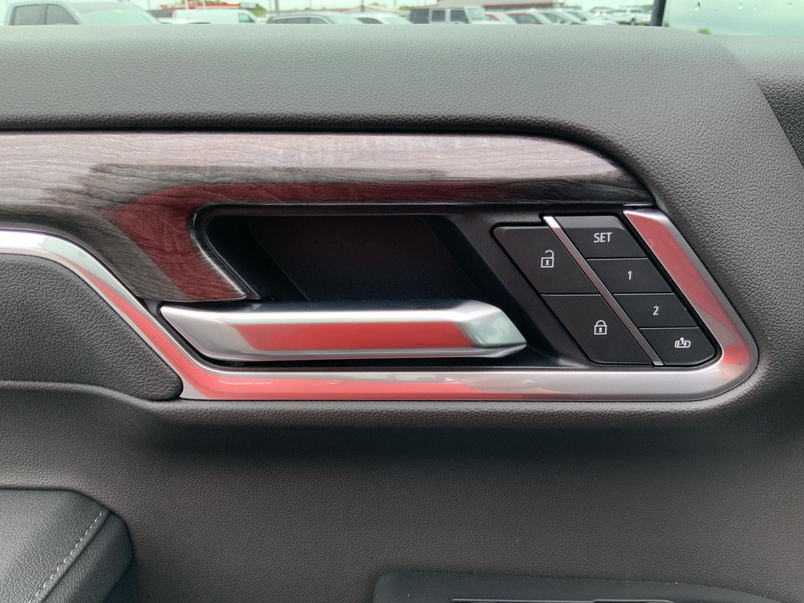 2026 Chevrolet Silverado 1500 LTZ - Photo 22