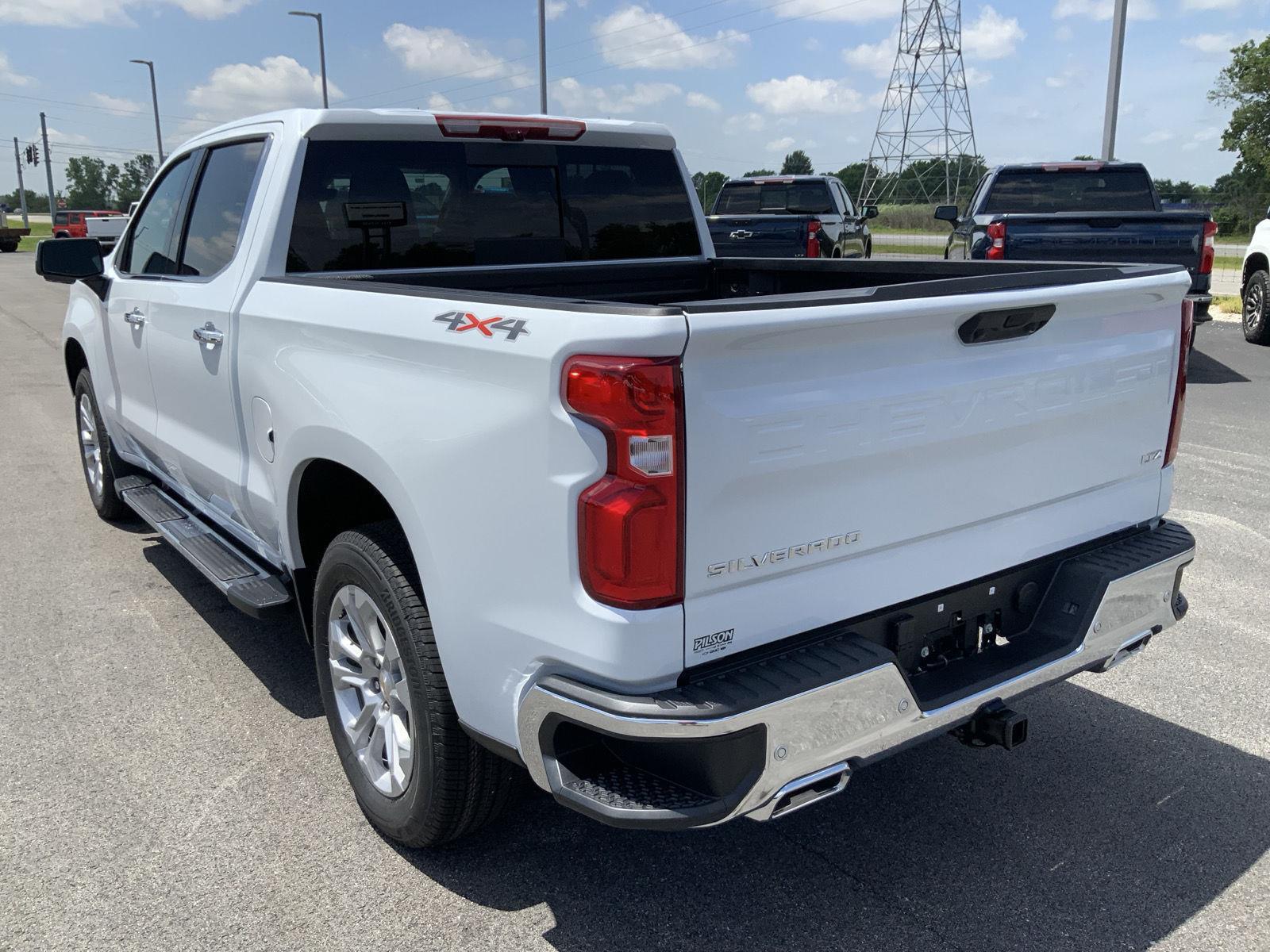 2026 Chevrolet Silverado 1500 LTZ - Photo 8