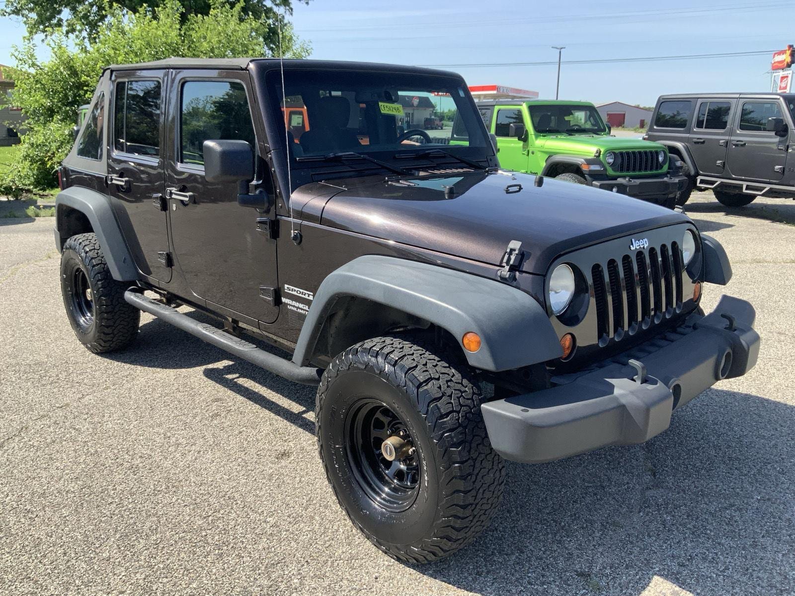 Used 2013 Jeep Wrangler Unlimited Sport with VIN 1C4BJWDG4DL645139 for sale in Mattoon, IL
