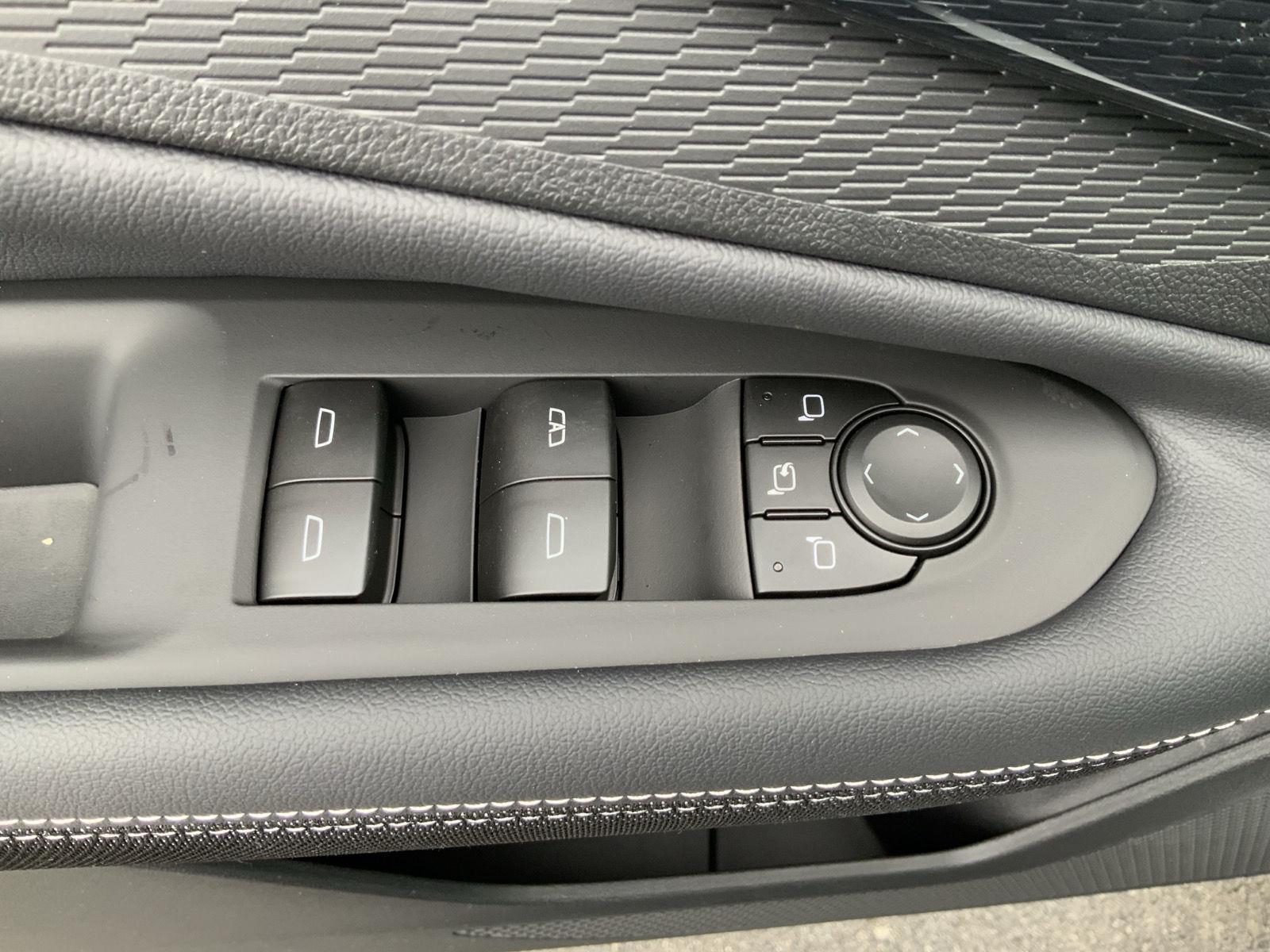 2026 Chevrolet Blazer EV LT - Photo 27
