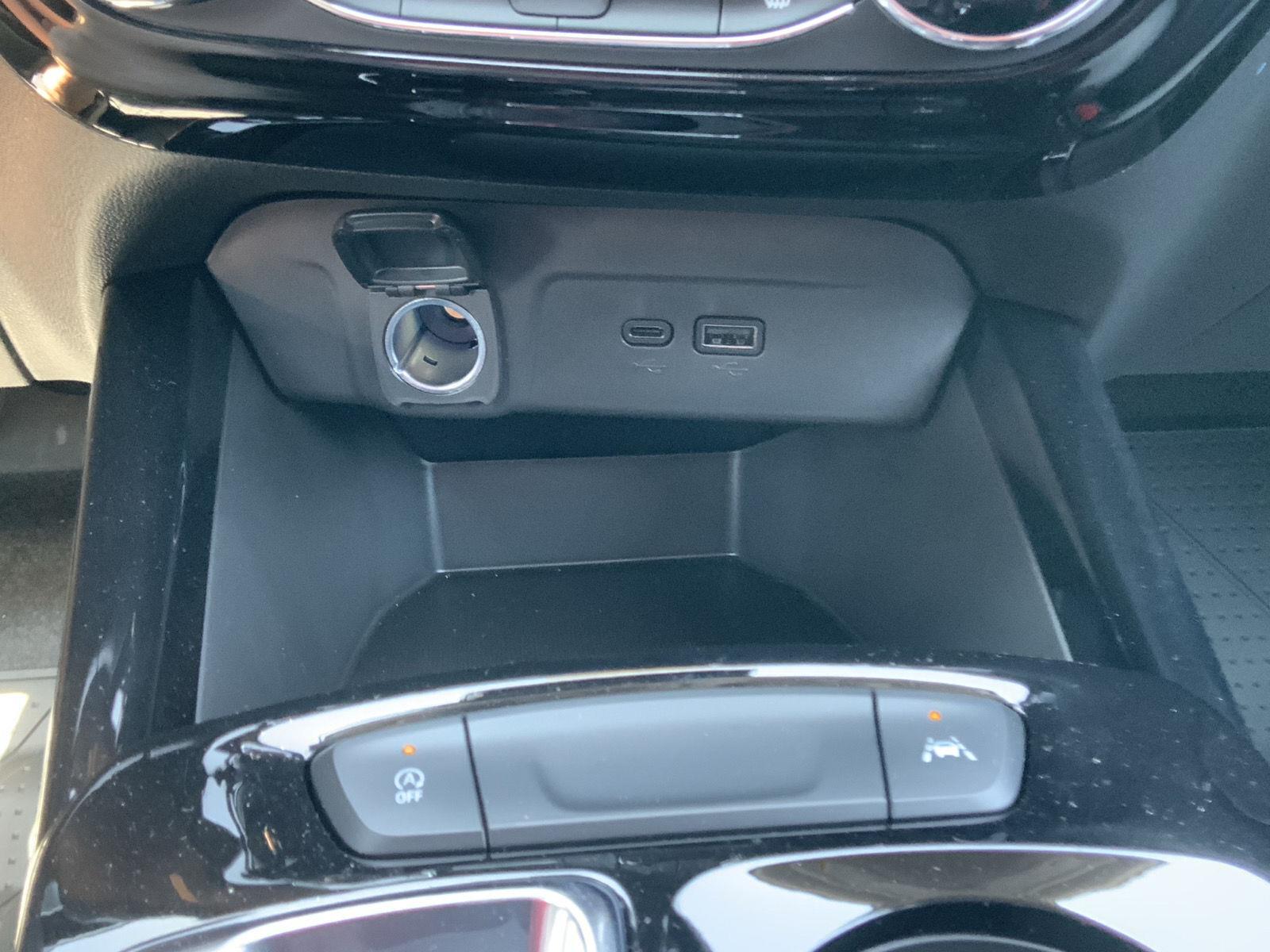 2026 Chevrolet Trax LT - Photo 38