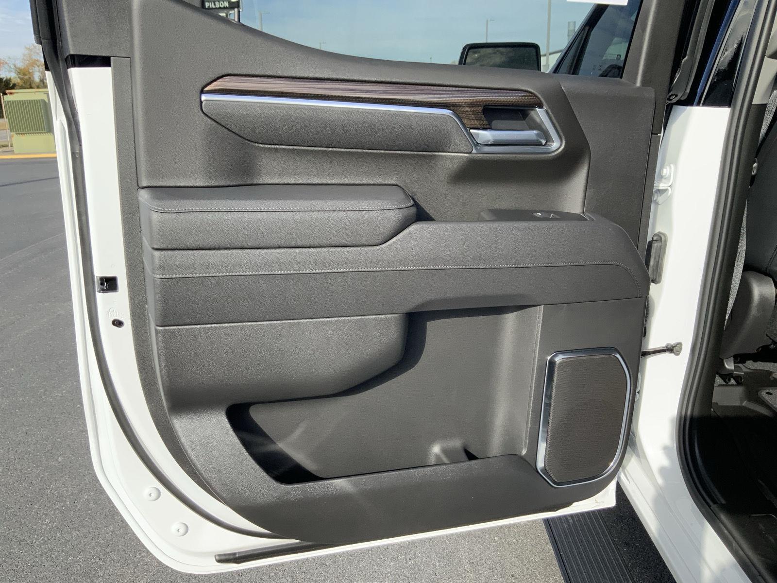 2025 Chevrolet Silverado 1500 RST - Photo 61