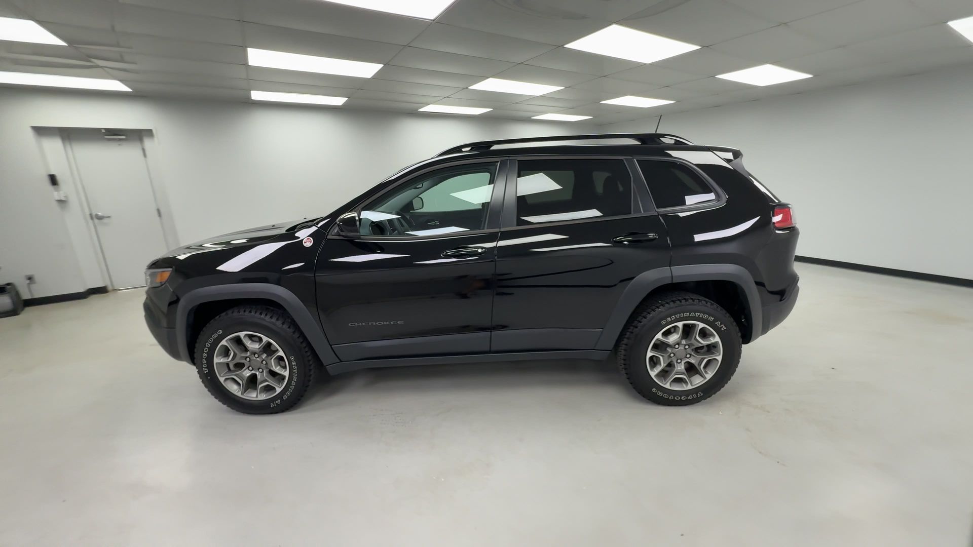 2022 Jeep Cherokee Trailhawk - Photo 57
