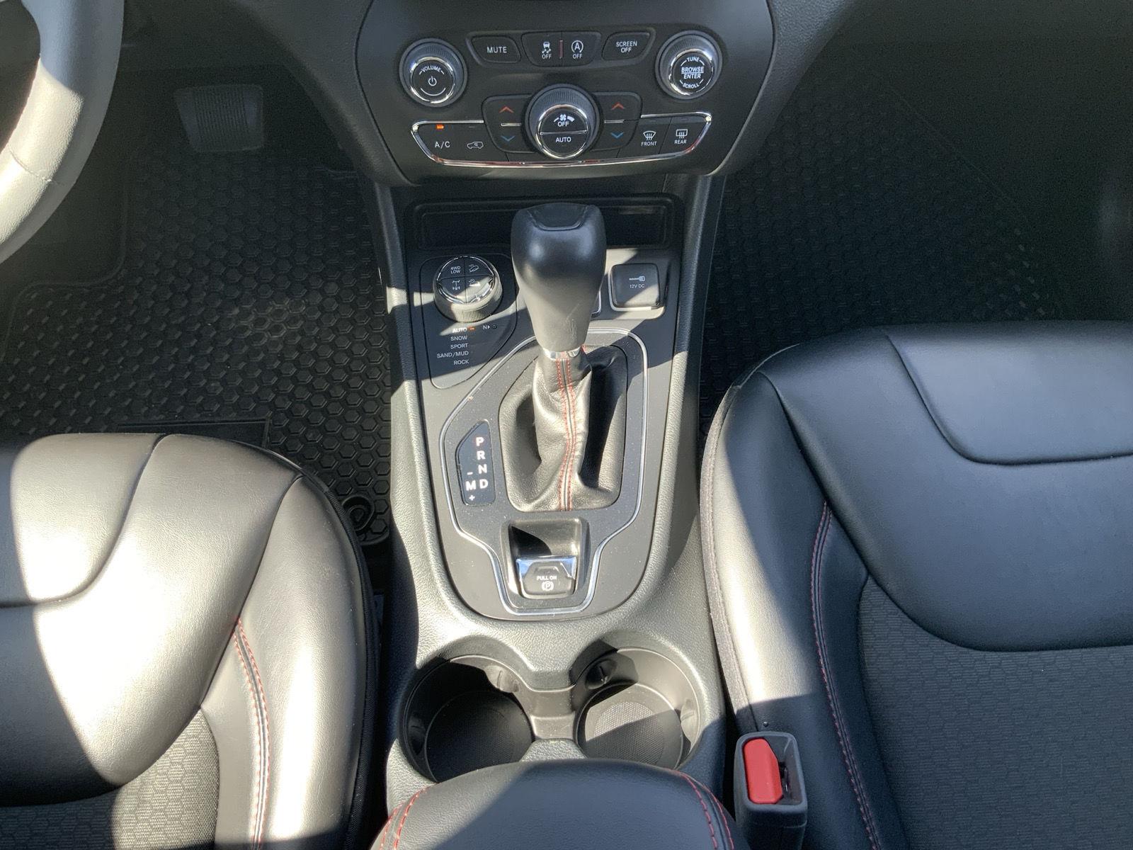 2022 Jeep Cherokee Trailhawk - Photo 39