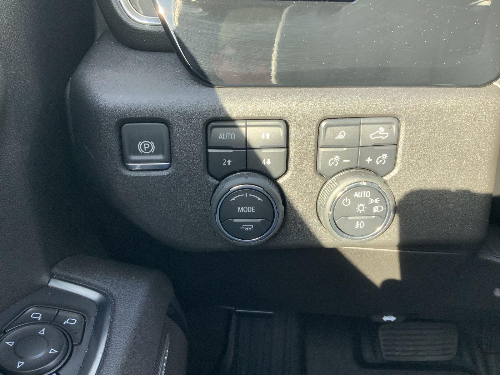 2025 Chevrolet Silverado 1500 RST - Photo 38