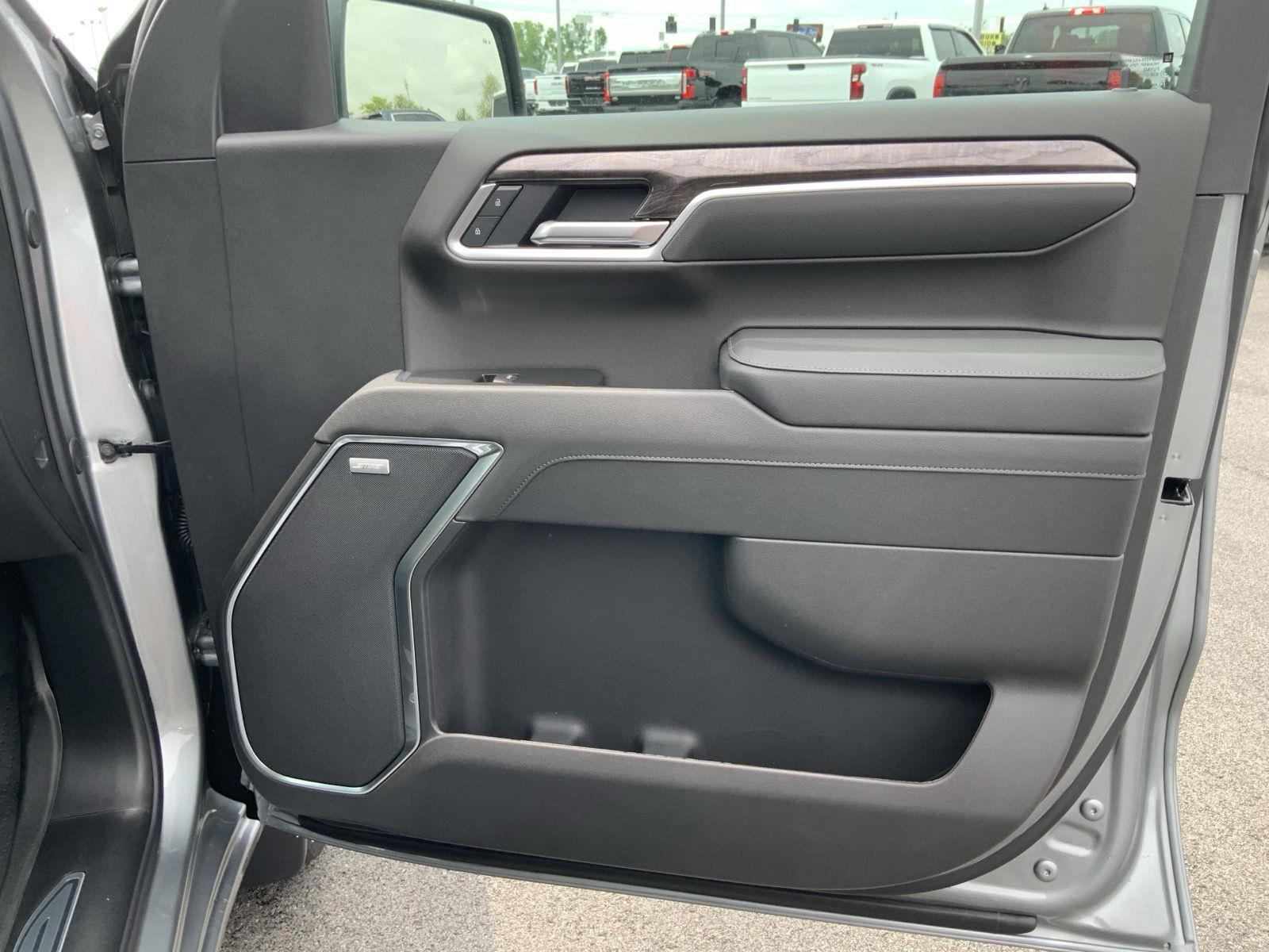 2026 Chevrolet Silverado 1500 LTZ - Photo 64