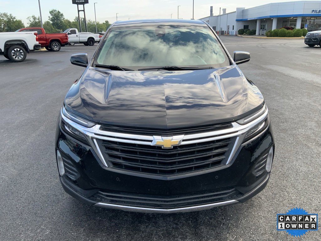 2024 Chevrolet Equinox LT photo 2