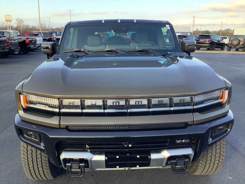 2025 Gmc Hummer EV photo 3