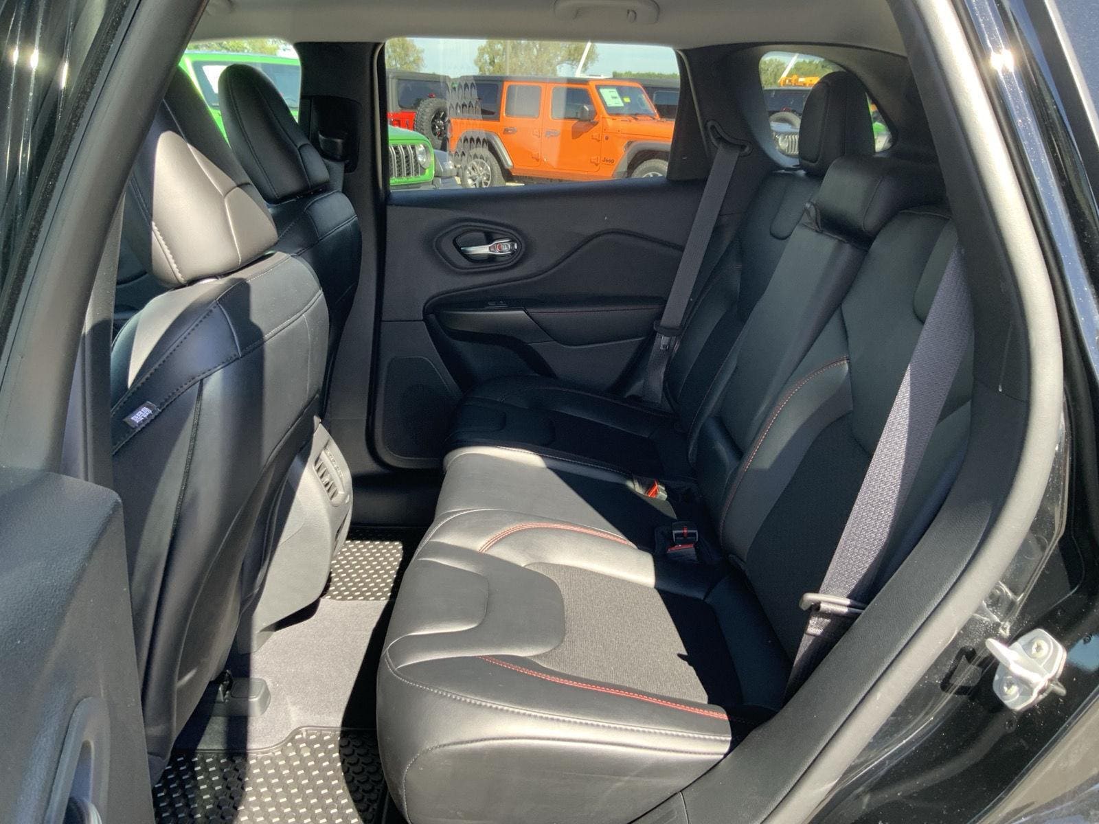 2022 Jeep Cherokee Trailhawk - Photo 44