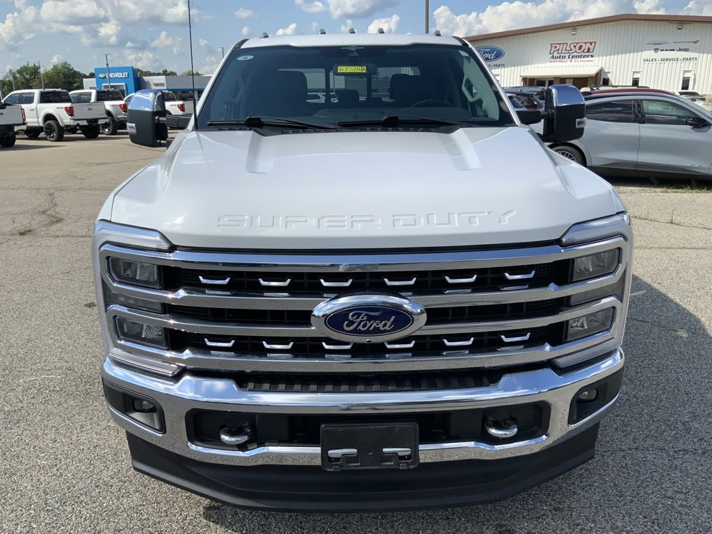 2023 Ford F-350 XL photo 2