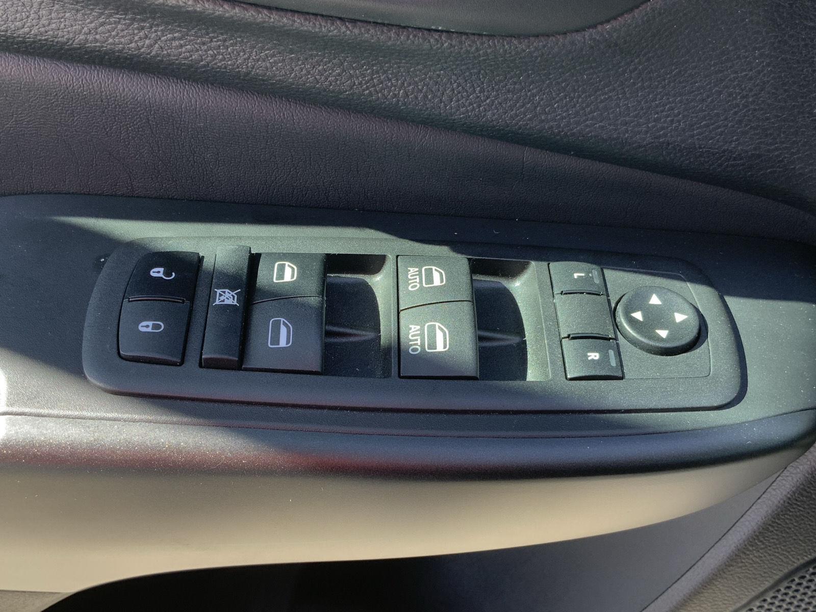 2022 Jeep Cherokee Trailhawk - Photo 20