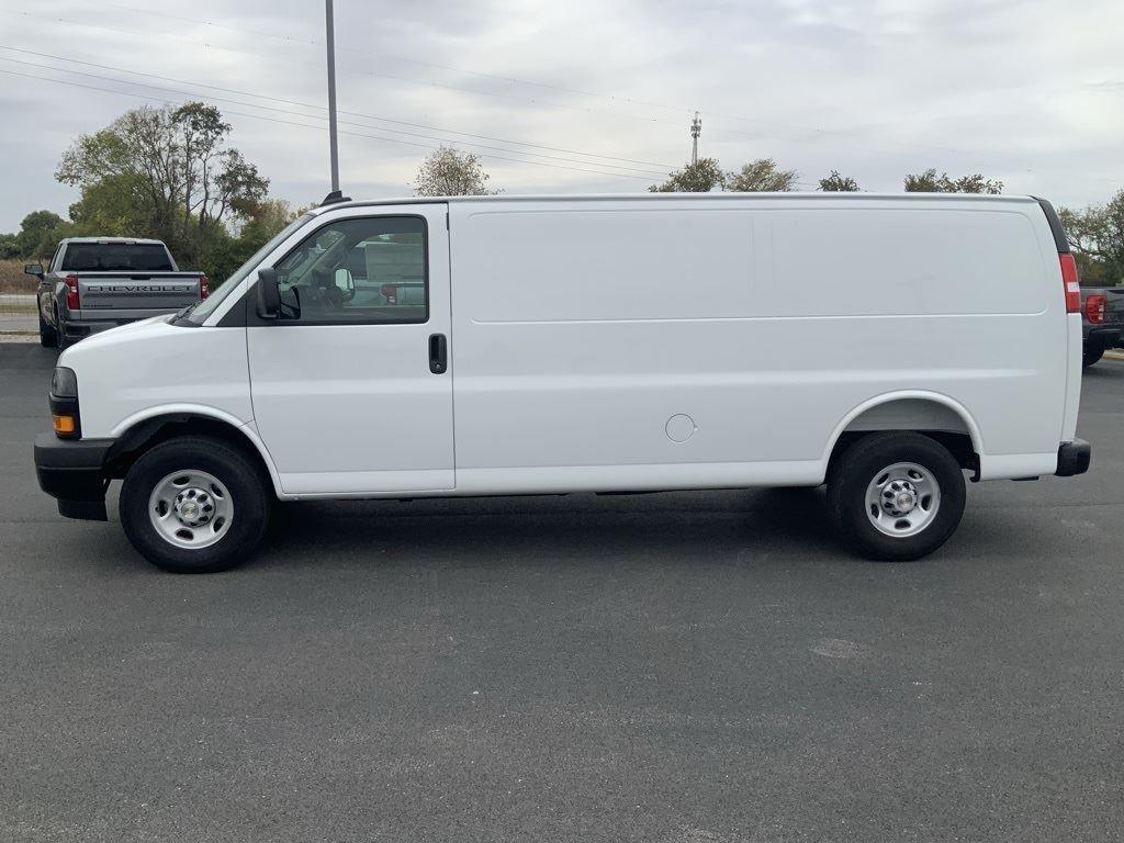 2025 Chevrolet Express Cargo Work Van - Photo 6