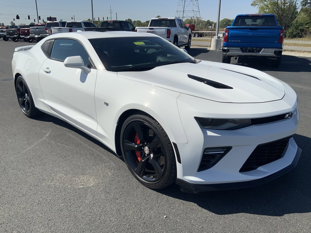2018 Chevrolet Camaro 1SS photo 2