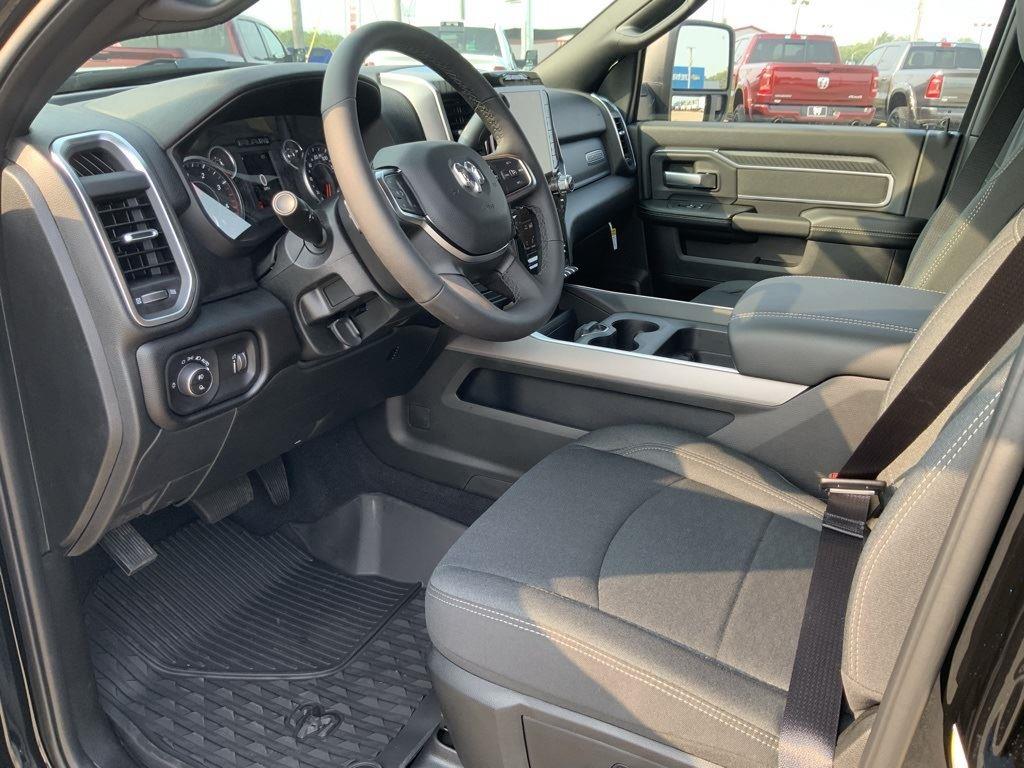2026 RAM 2500 Big Horn - Photo 23