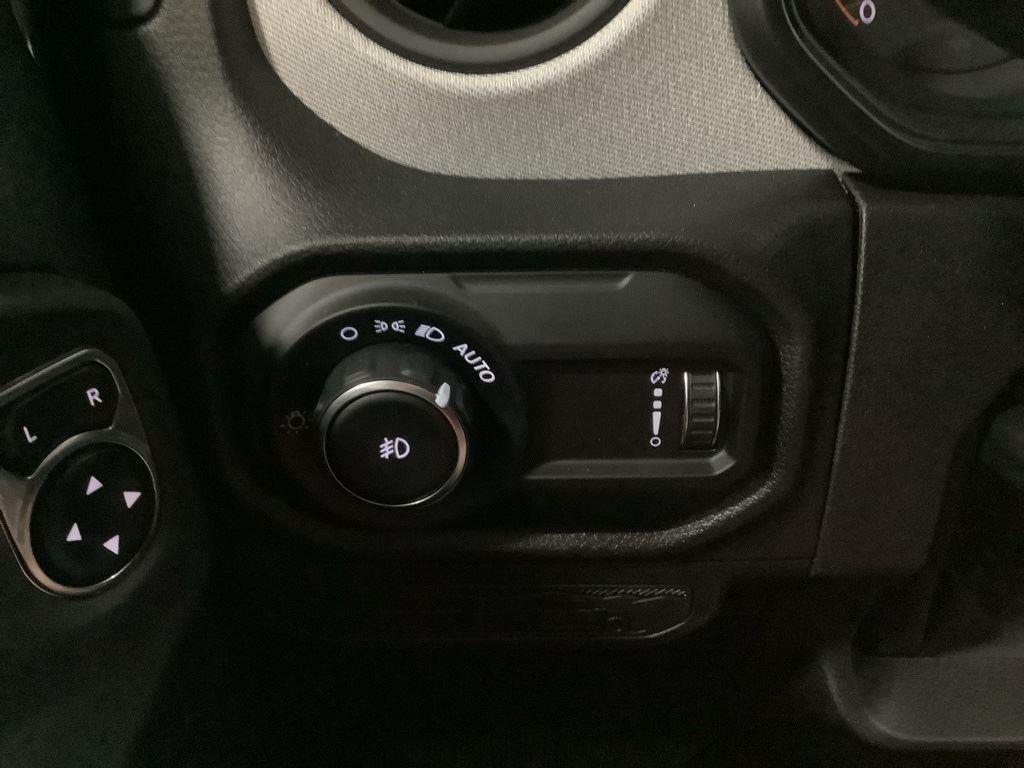 2024 Jeep Wrangler 4-Door Willys - Photo 26