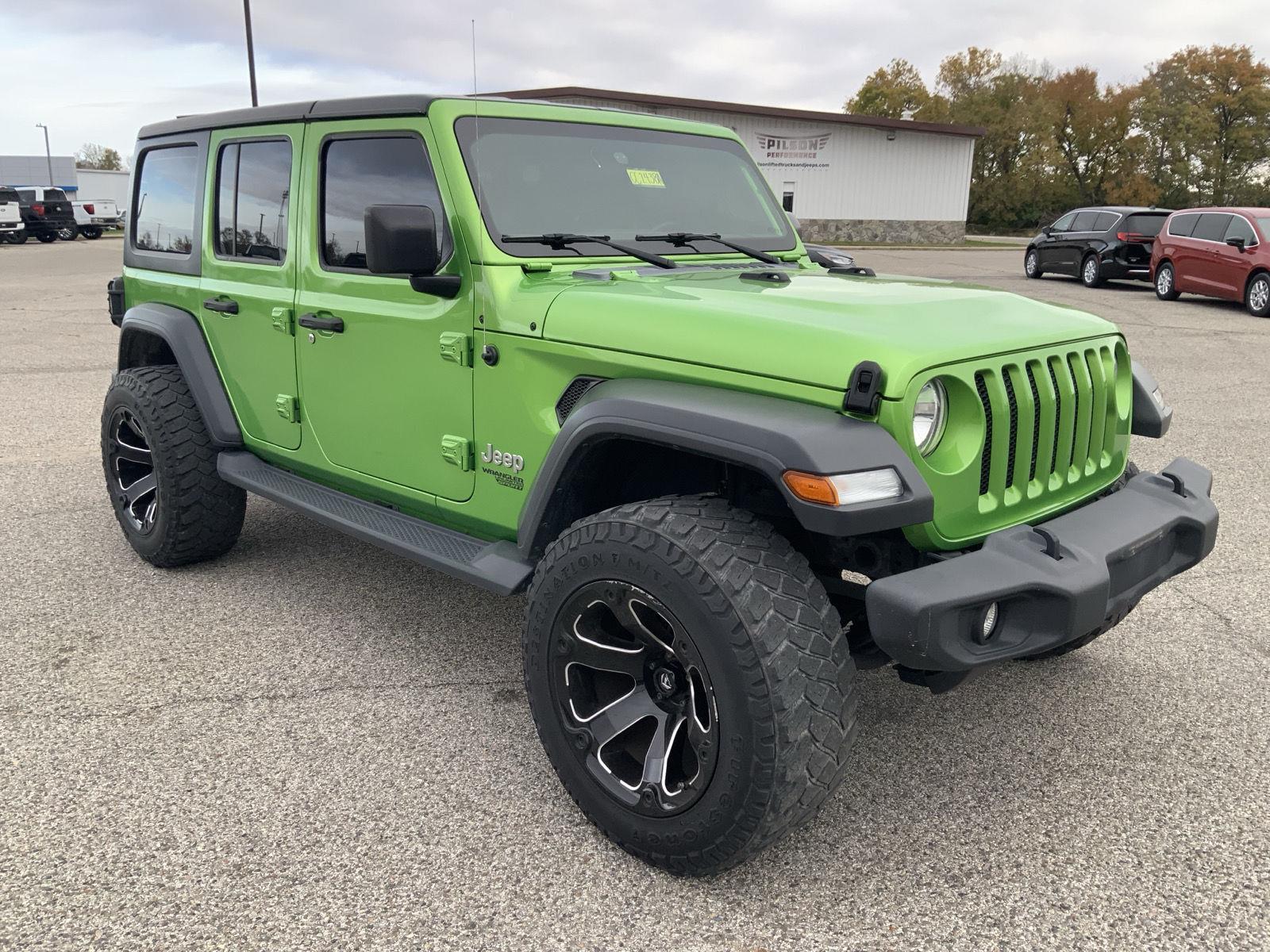 2018 Jeep Wrangler Unlimited Sport photo 2