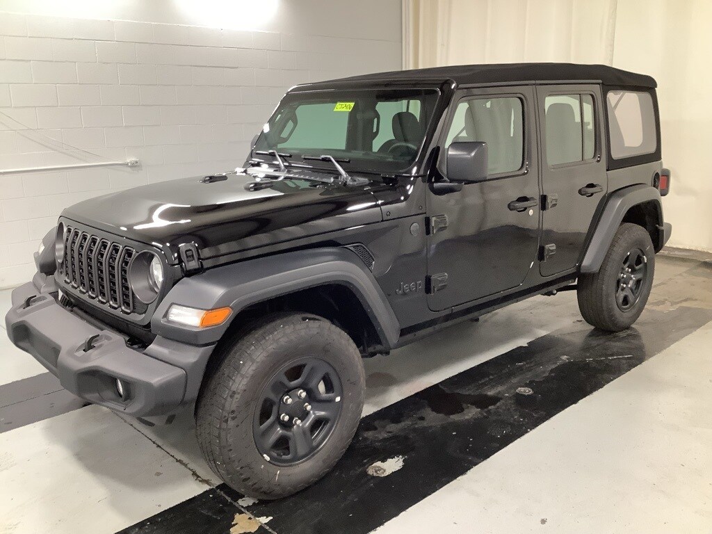 2024 Jeep Wrangler Sport photo 3