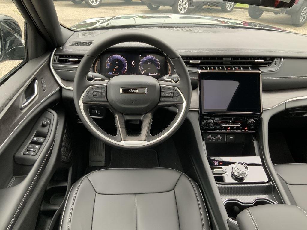 2025 Jeep Grand Cherokee L Limited - Photo 29