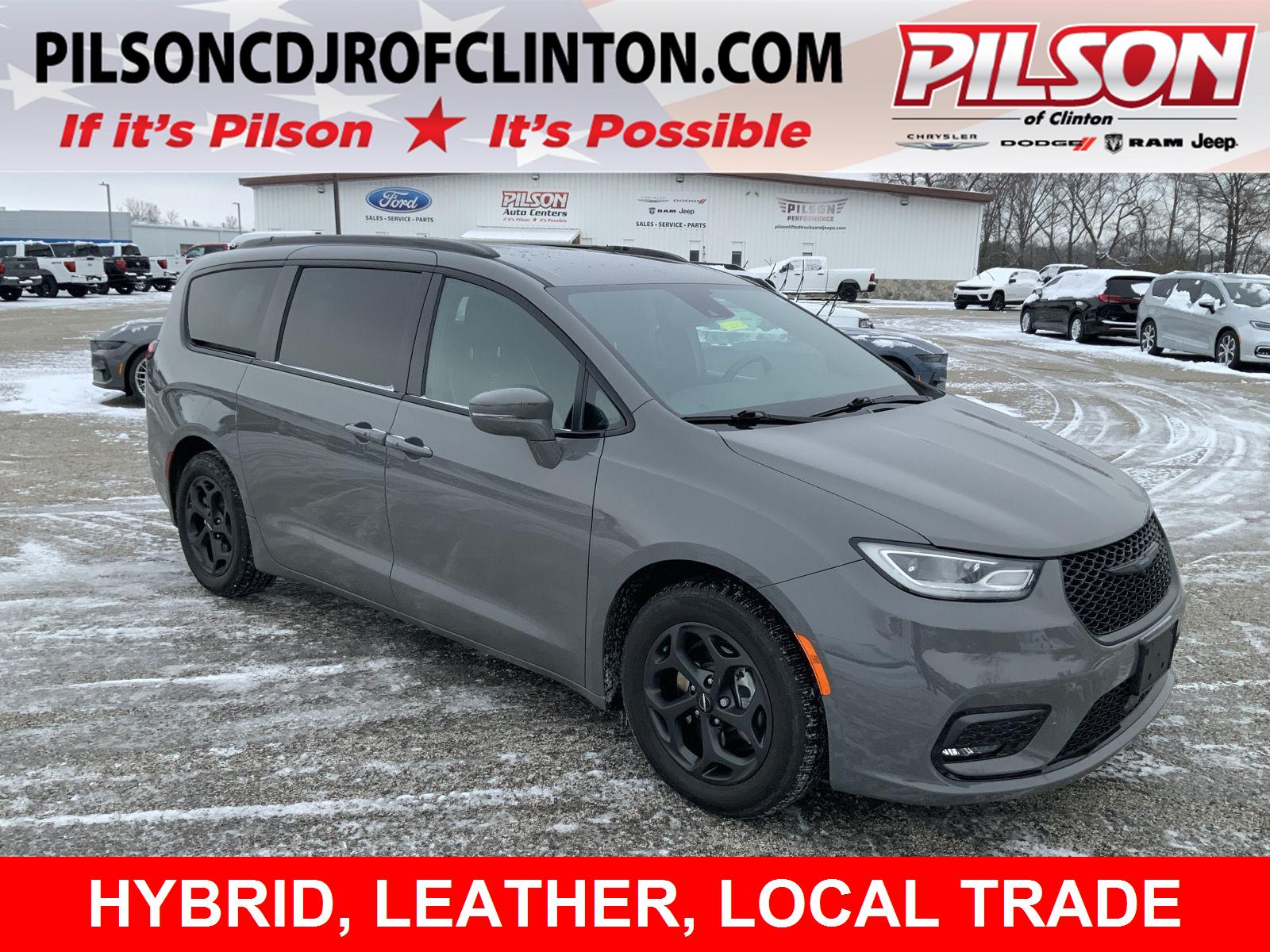 2021 Chrysler Pacifica Hybrid Limited's photo
