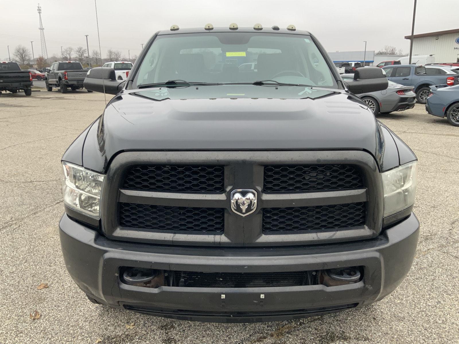 2014 Ram 3500 Tradesman photo 3