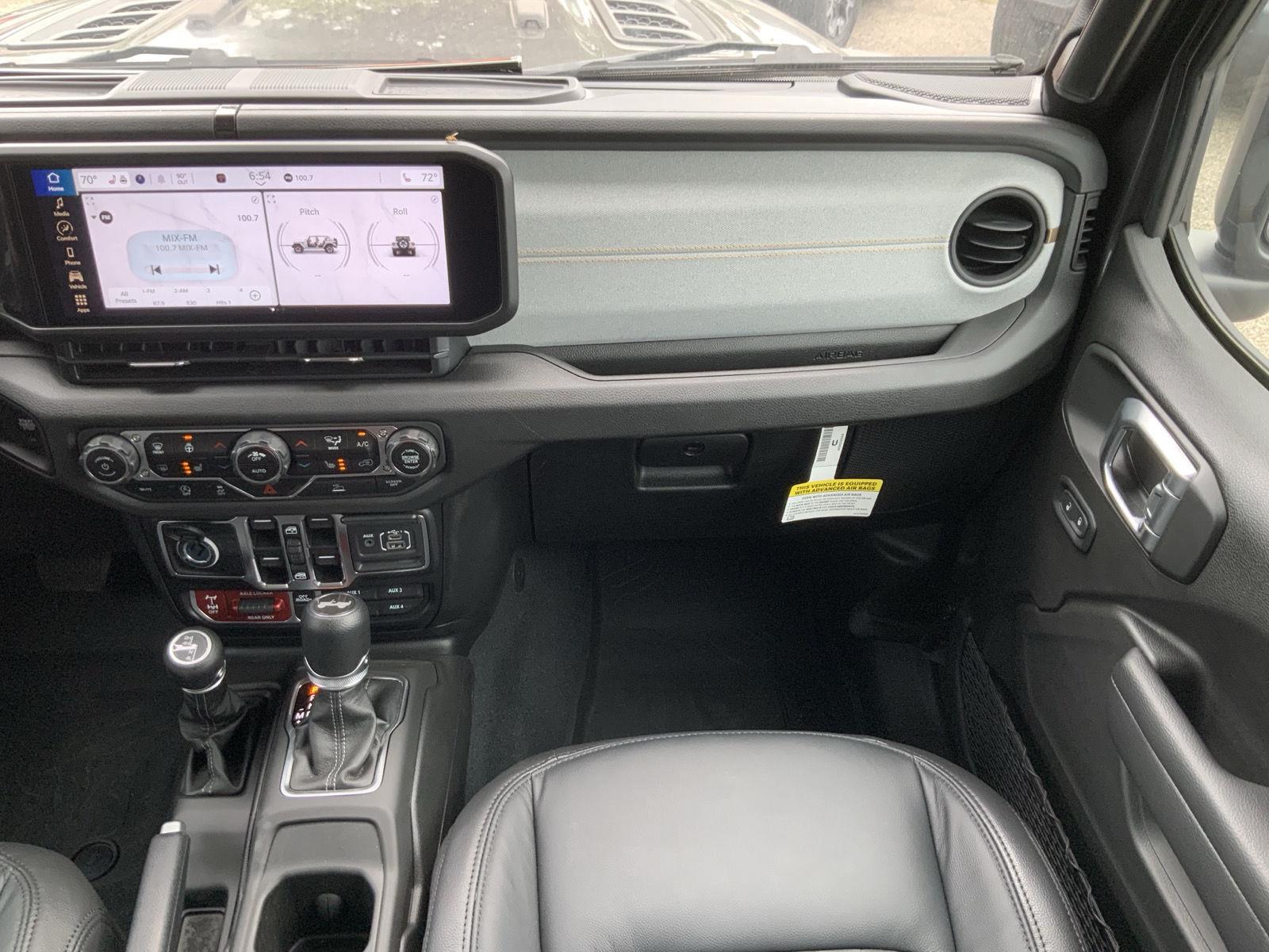 2024 Jeep Wrangler 4-Door Willys - Photo 53