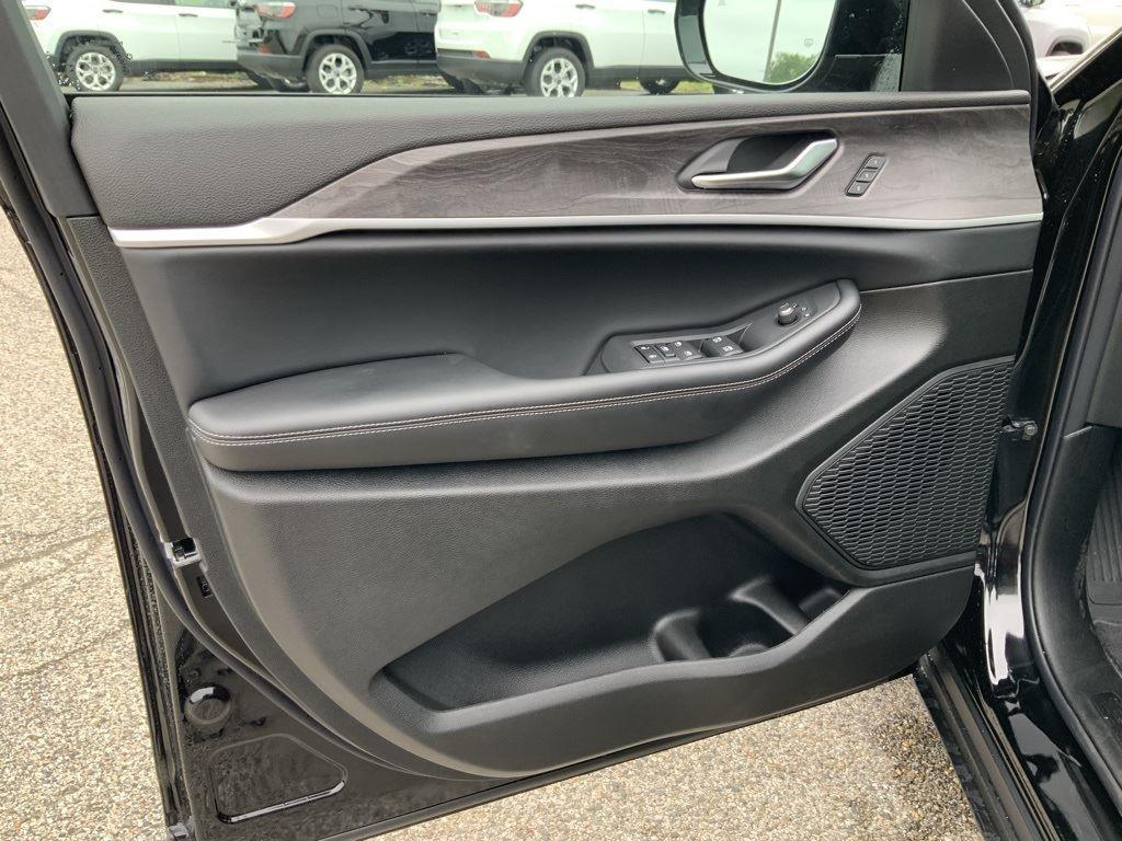 2025 Jeep Grand Cherokee L Limited - Photo 24