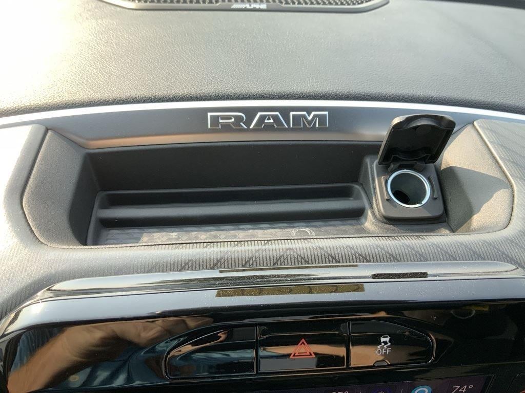 2026 RAM 2500 Big Horn - Photo 32
