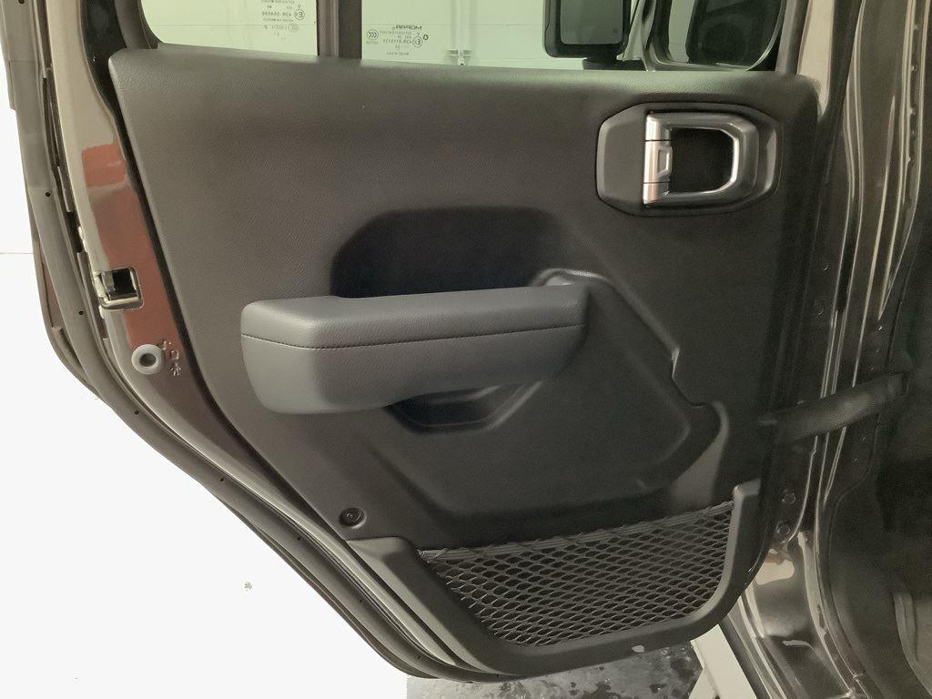 2024 Jeep Wrangler 4-Door Willys - Photo 45