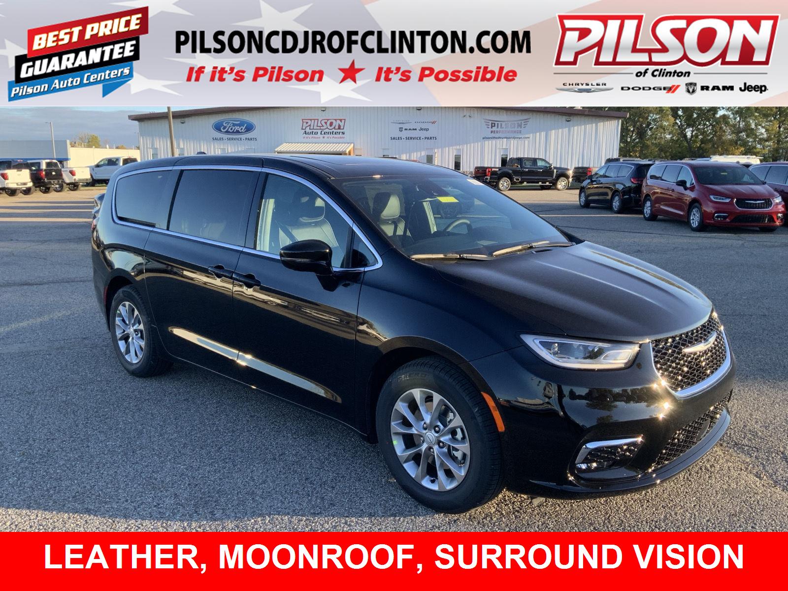 2026 Chrysler Pacifica Limited's photo