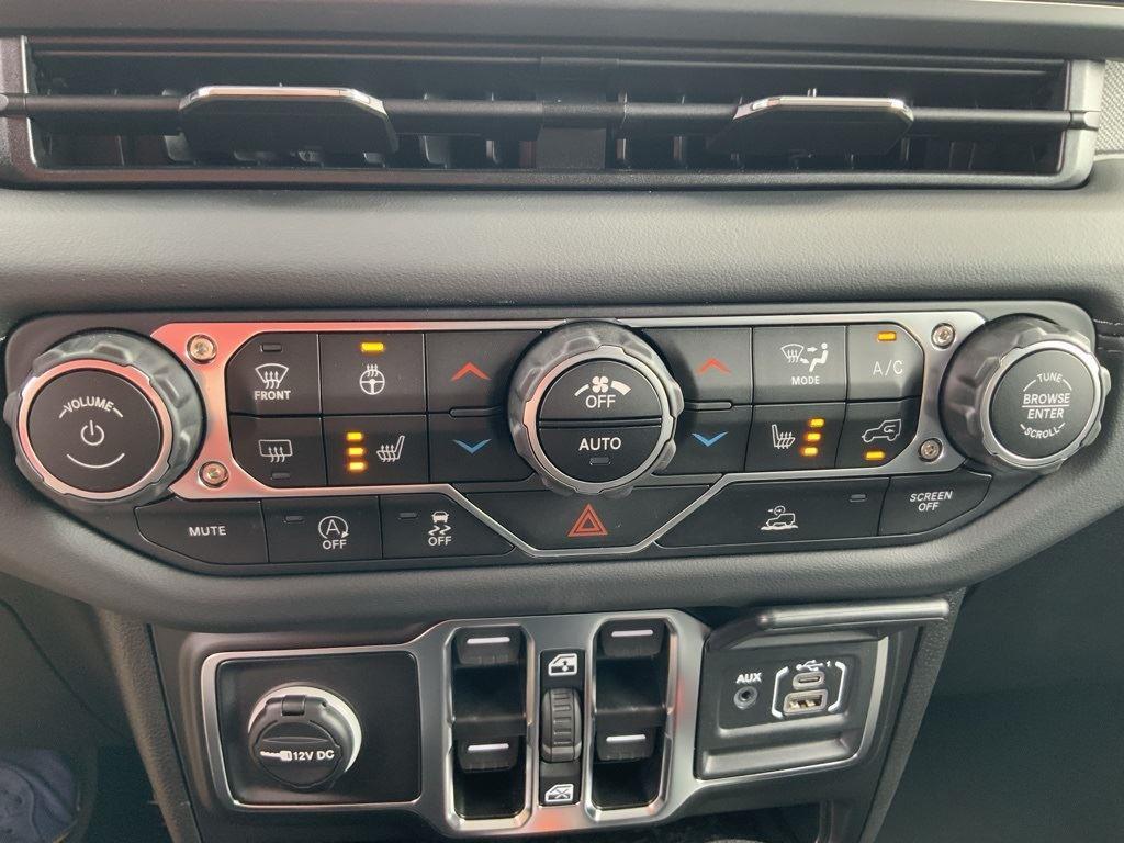 2025 Jeep Wrangler 4-Door Sahara - Photo 49