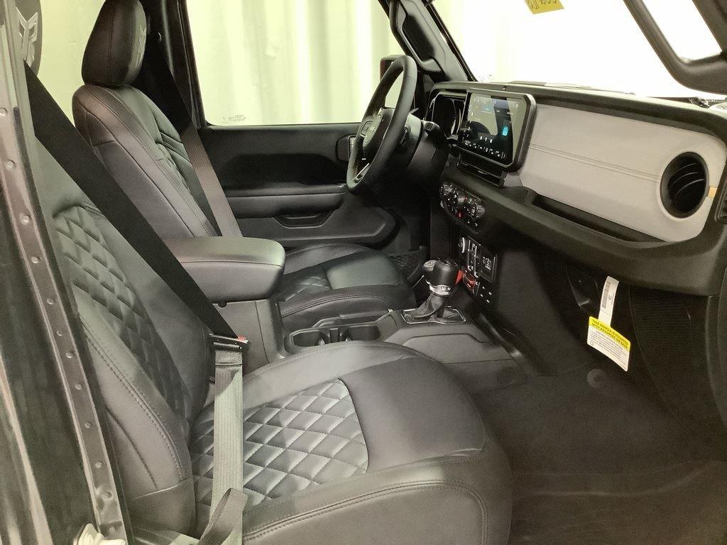 2024 Jeep Wrangler 4-Door Willys - Photo 51