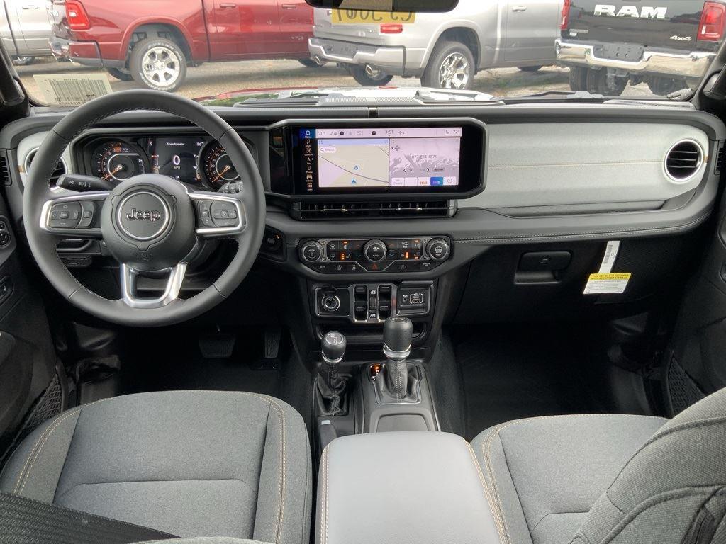 2025 Jeep Wrangler 4-Door Sahara - Photo 55