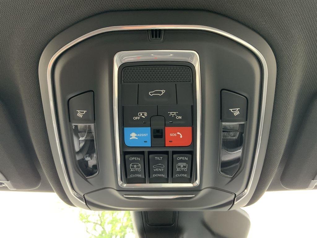 2025 Jeep Grand Cherokee L Limited - Photo 43