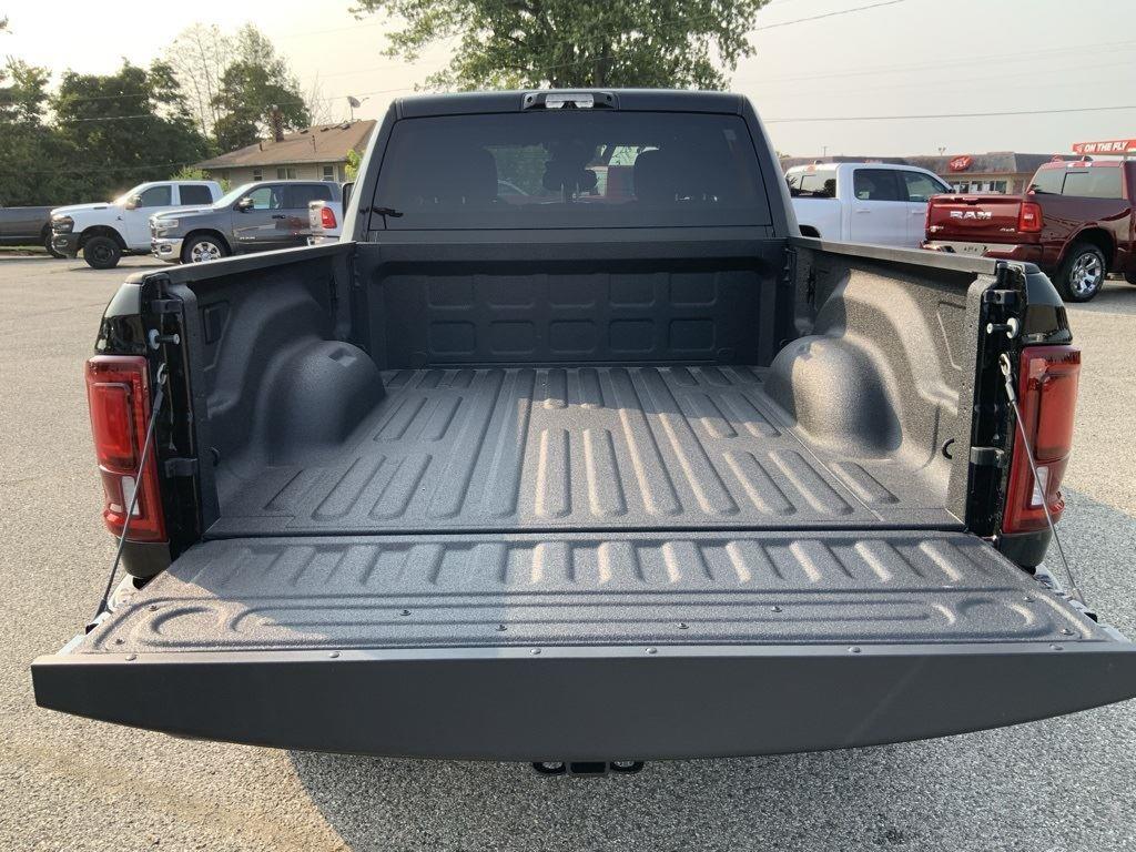 2026 RAM 2500 Big Horn - Photo 9