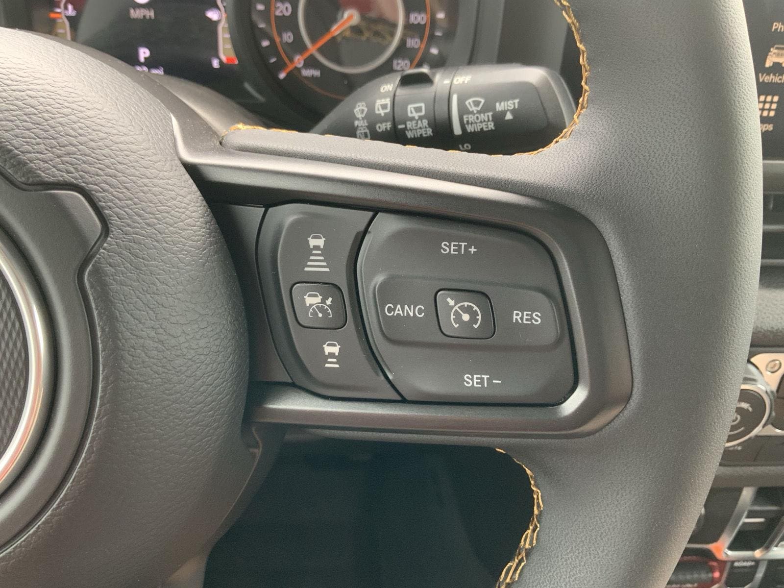 2024 Jeep Wrangler 4-Door Willys - Photo 25