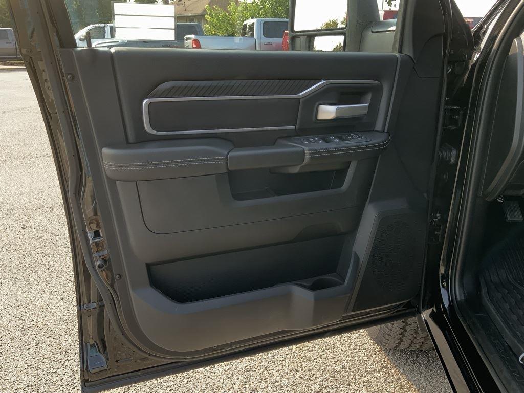 2026 RAM 2500 Big Horn - Photo 19