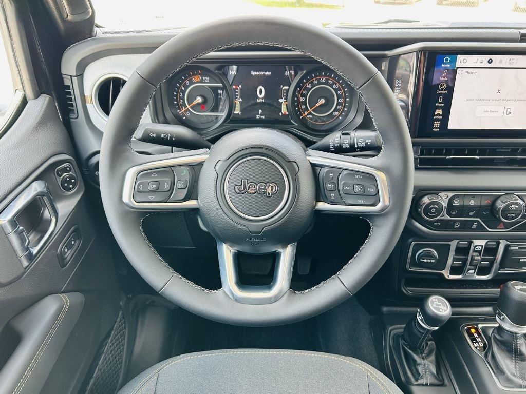 2025 Jeep Wrangler 4-Door Sahara - Photo 12