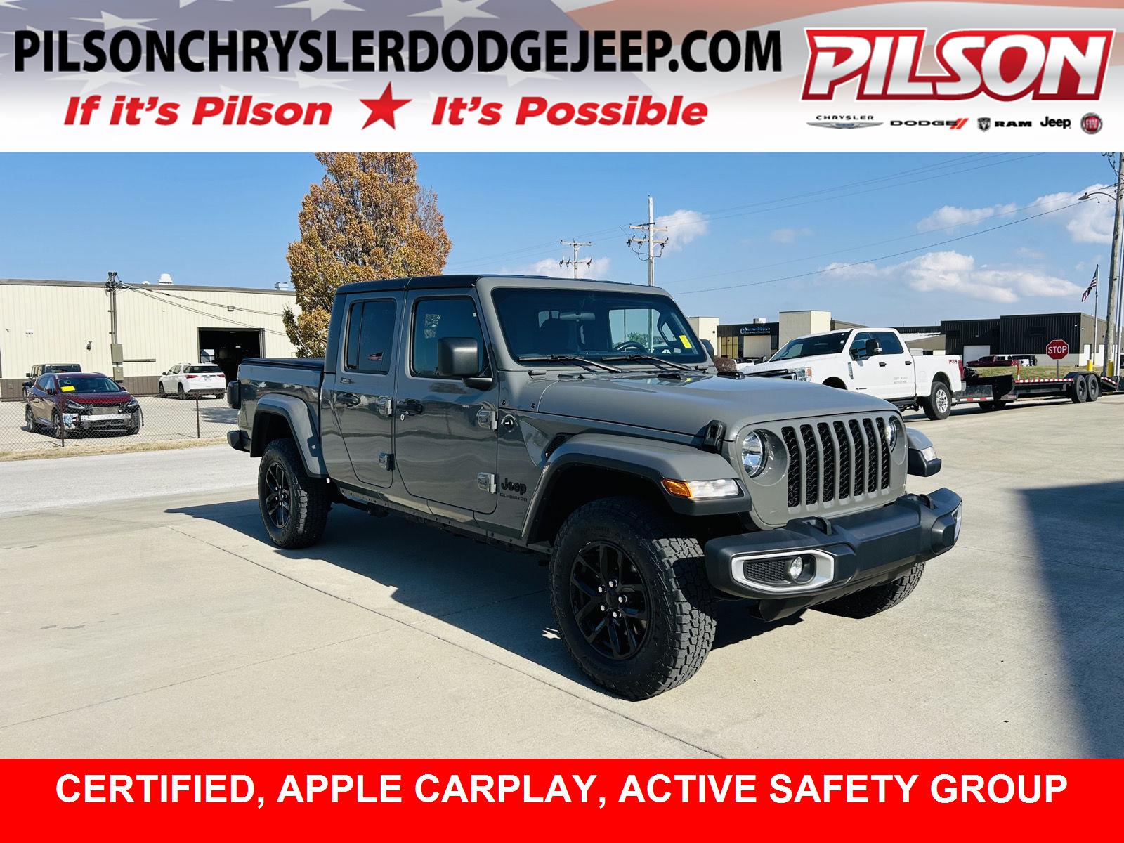 2021 Jeep Gladiator Sport S's photo