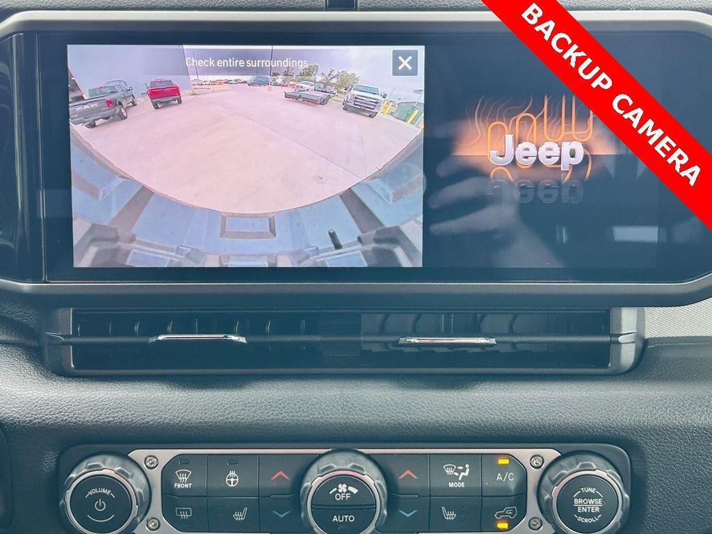 2025 Jeep Wrangler 4-Door Willys - Photo 12