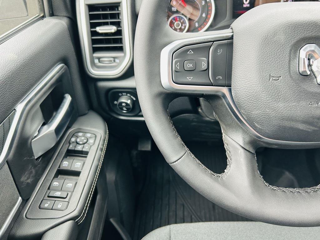 2025 RAM 2500 Big Horn - Photo 14