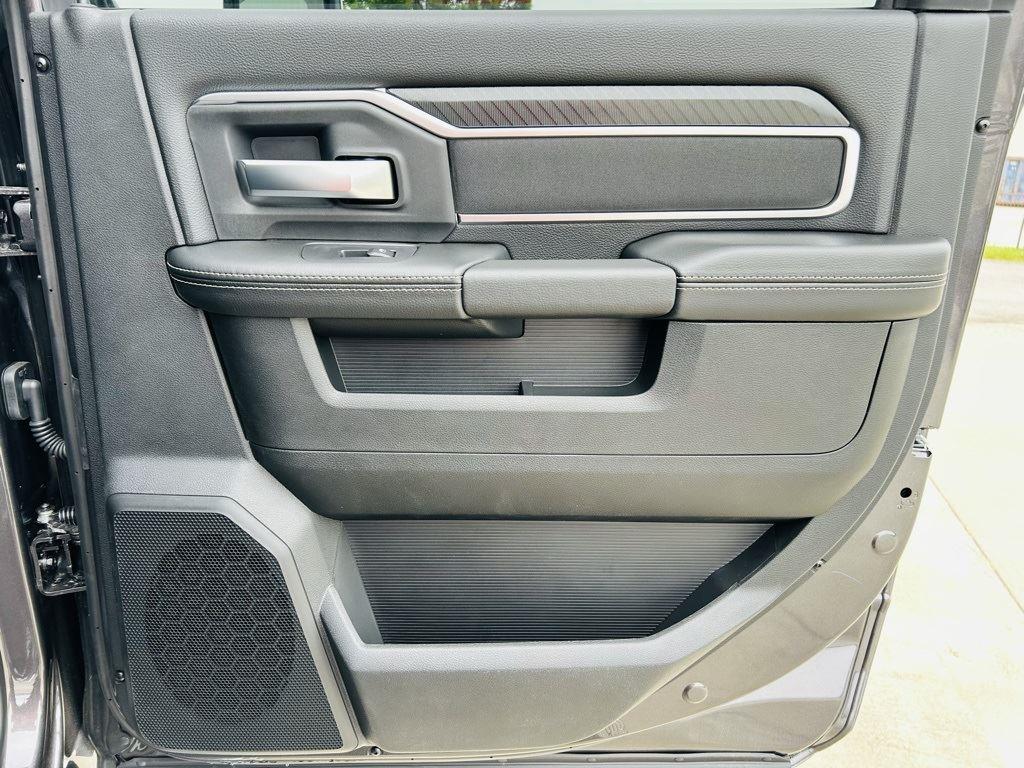 2025 RAM 2500 Big Horn - Photo 26