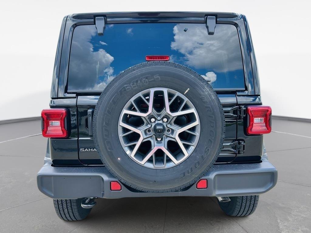 2025 Jeep Wrangler 4-Door Sahara - Photo 34