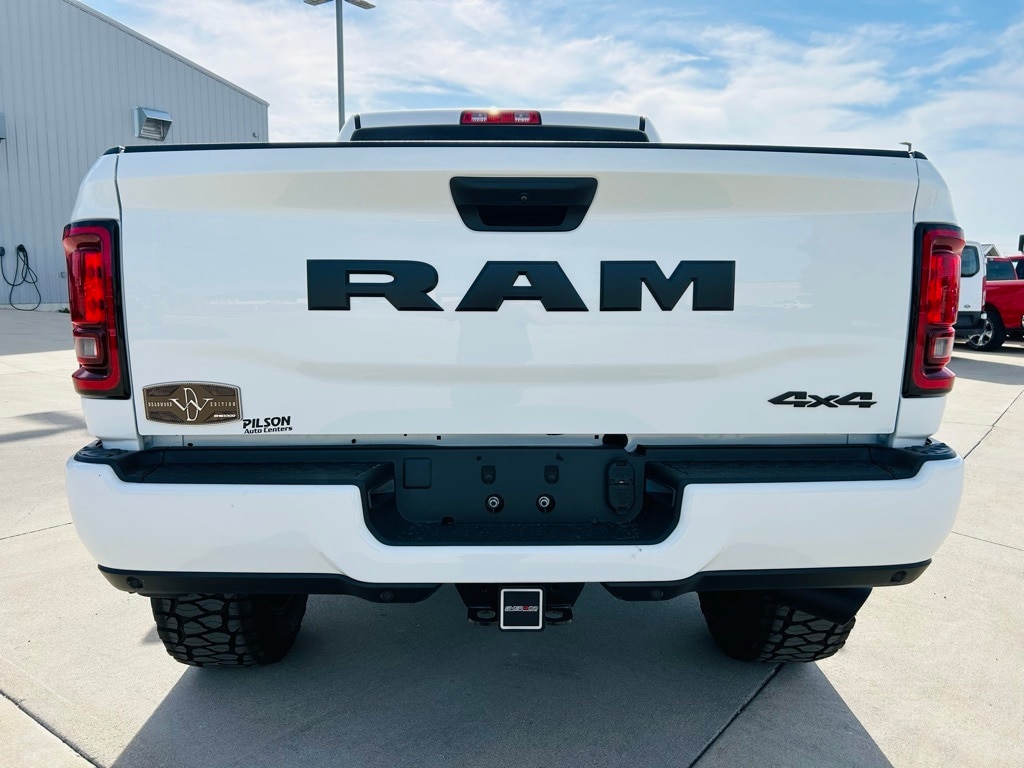 2025 RAM 3500 Big Horn - Photo 36