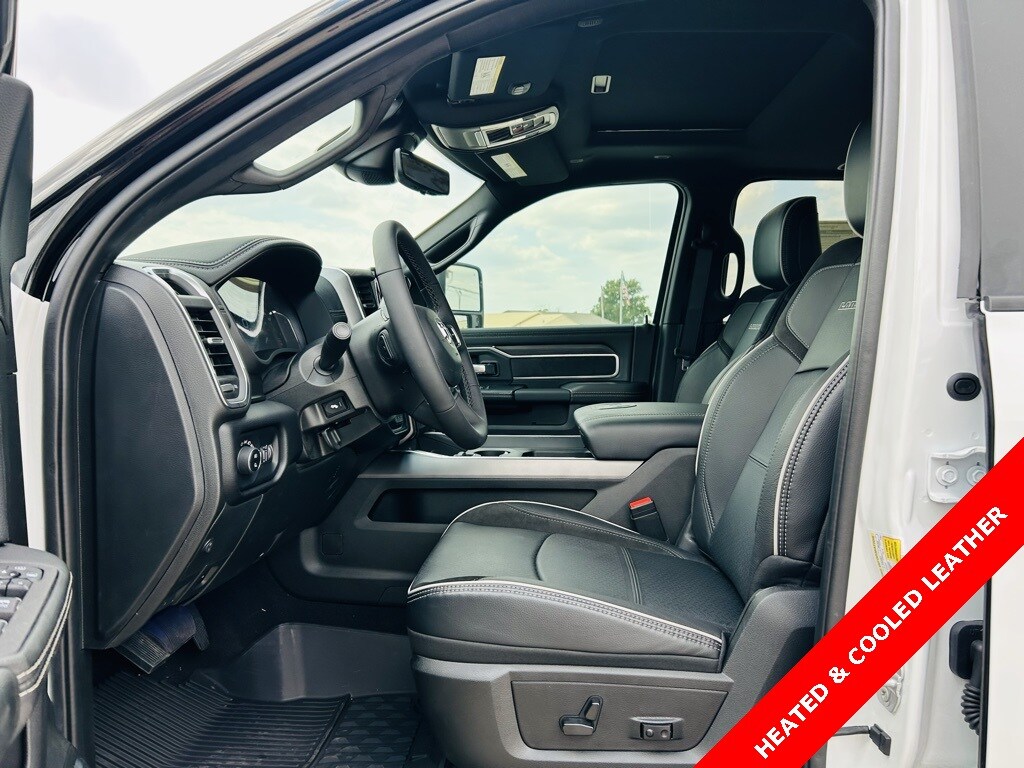 2025 Ram 3500 Laramie photo 3