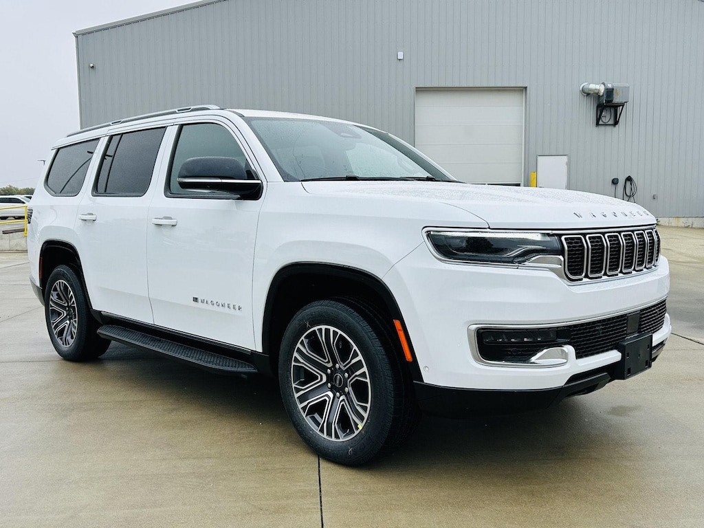 New 2025 Jeep Wagoneer Base Sport Utility