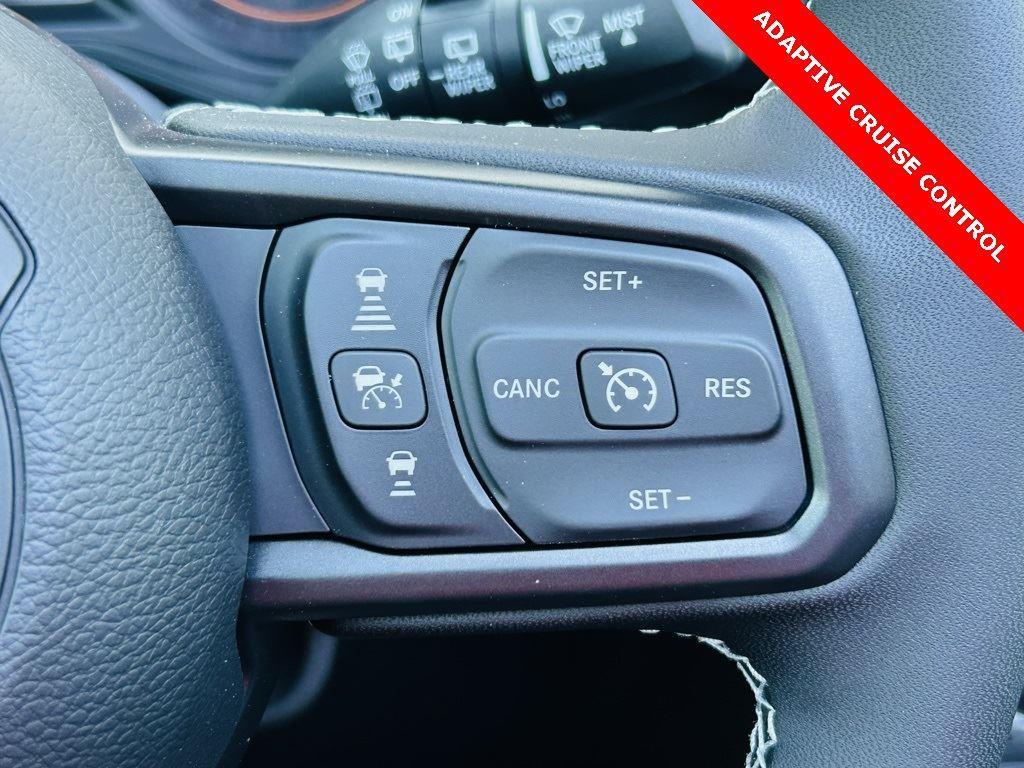 2025 Jeep Wrangler 4-Door Willys - Photo 8