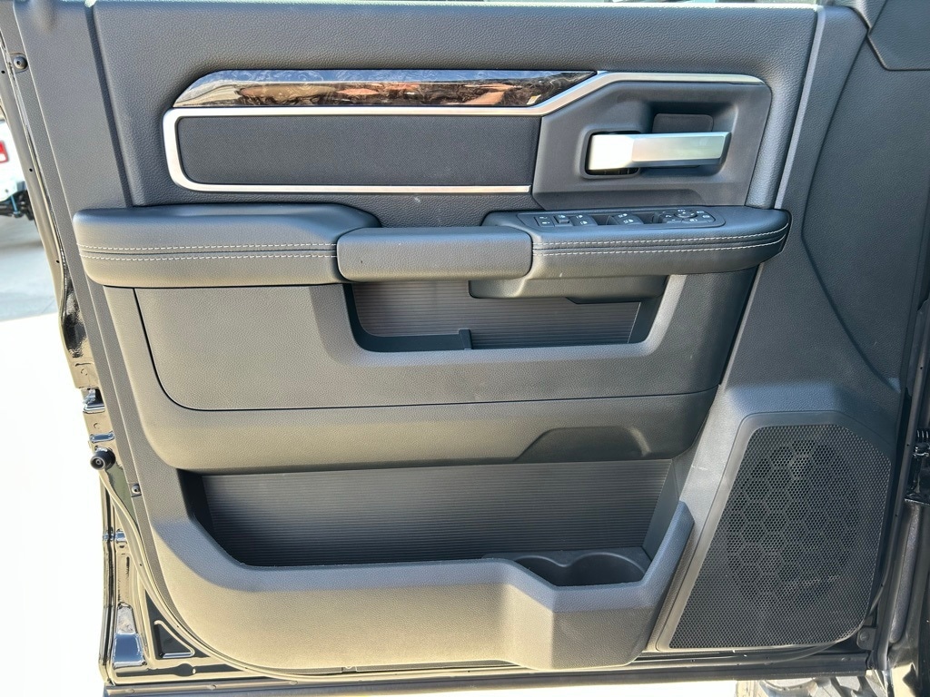 2025 RAM 2500 Big Horn - Photo 16