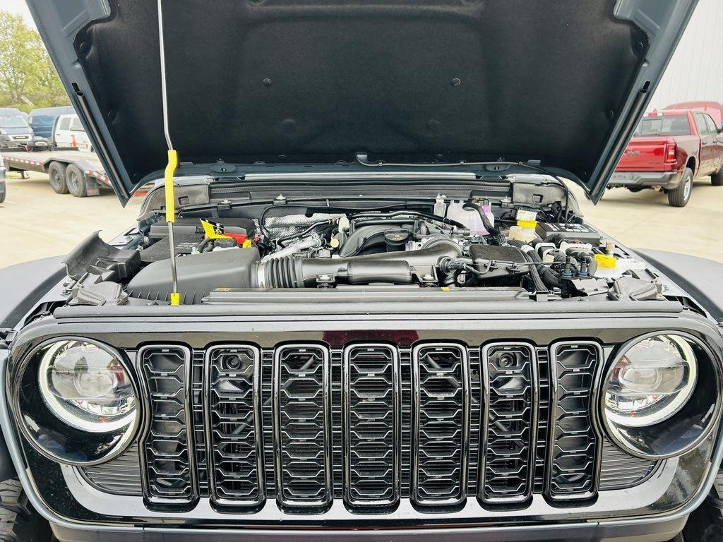 2025 Jeep Wrangler 4-Door Willys - Photo 43