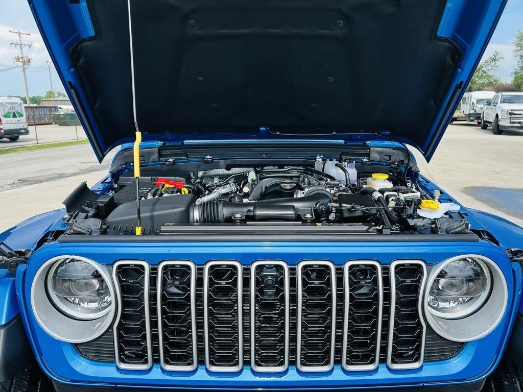 2025 Jeep Wrangler 4-Door Sahara - Photo 41