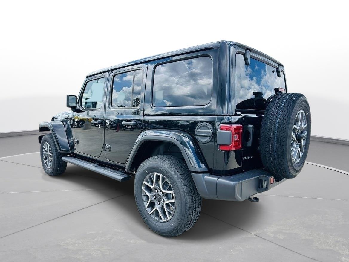 2025 Jeep Wrangler 4-Door Sahara - Photo 33